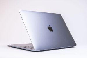 MacBookAir_dpa-300x200