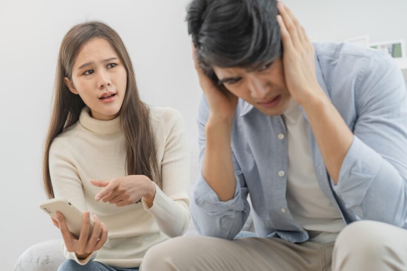 Phát hiện chồng ngoại tình nhờ thám tử